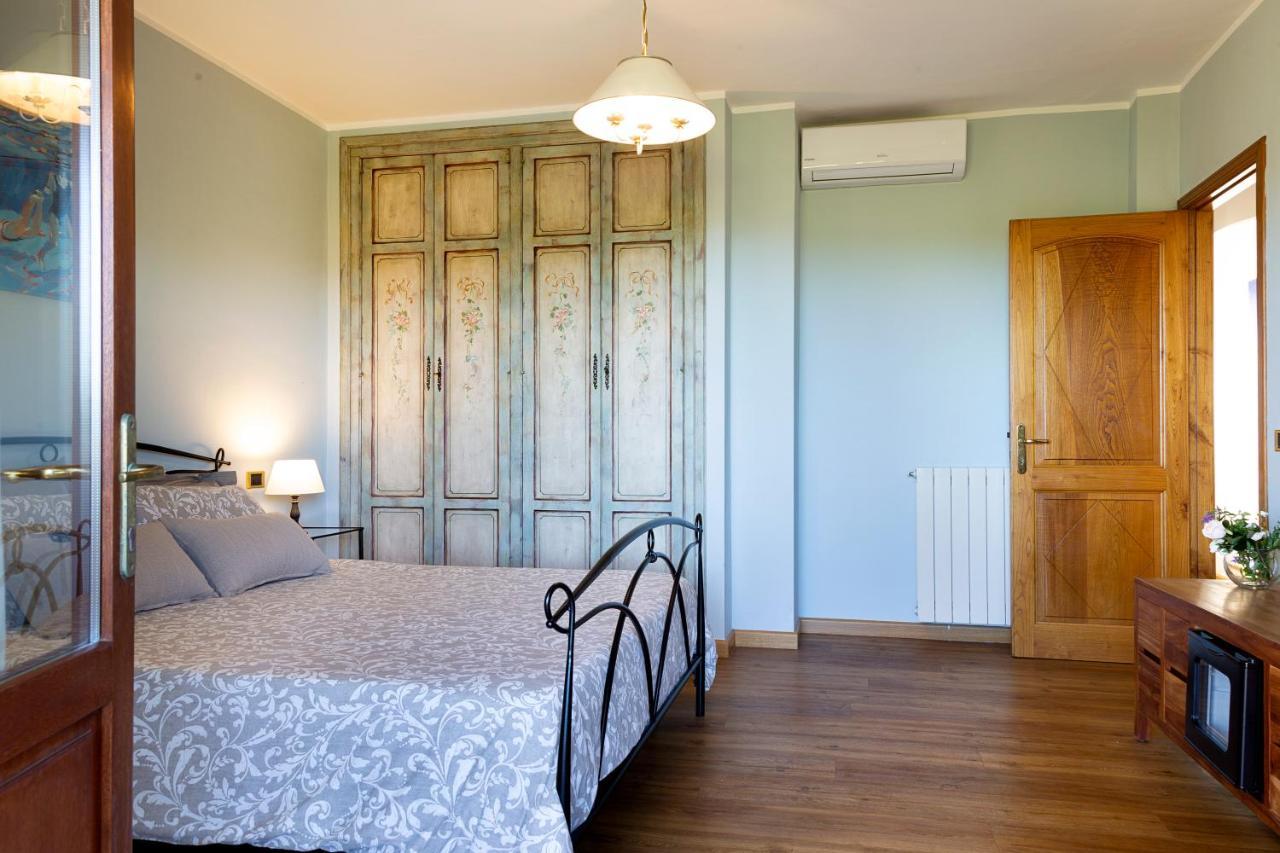 Villa Anastasia Cugnana Bagian luar foto